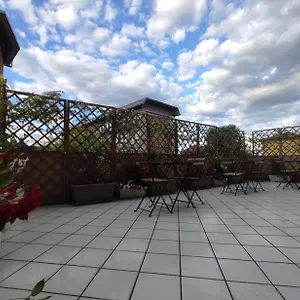 https://casa-dei-fiori.emilia-romagnahotels.net