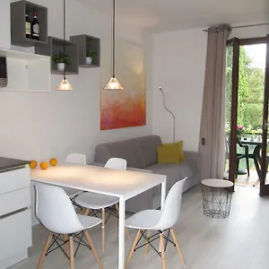 https://sole-di-lazise.hotelinveneto.com